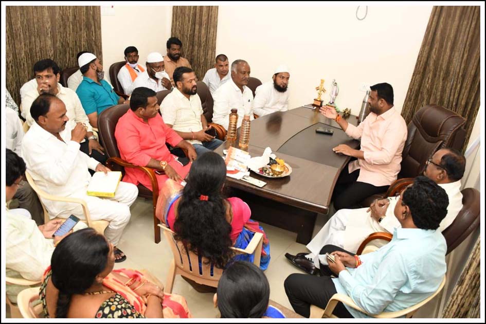 రేప‌టి నుంచి గ‌డ‌ప గ‌డప‌కు పైలెట్