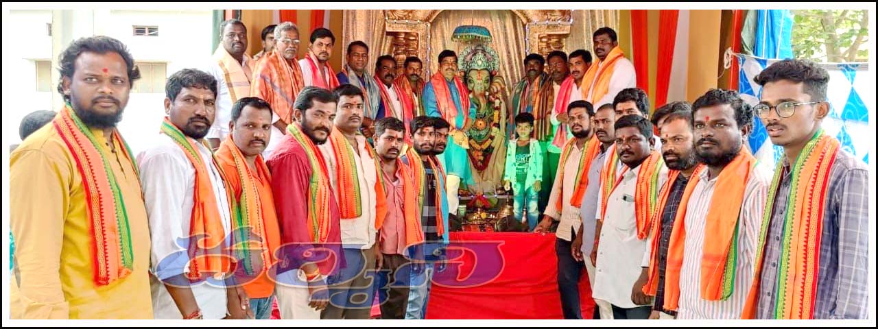 అంద‌రిపై గ‌ణేషుని ఆశీస్సులుండాలి