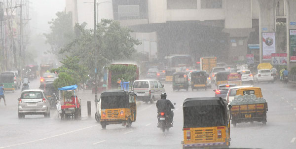 రేపు, ఎల్లుండి భారీ వ‌ర్షాలు