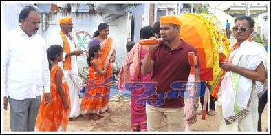 వైభ‌వంగా హ‌నుమాన్ ప‌ల్ల‌కిసేవ‌