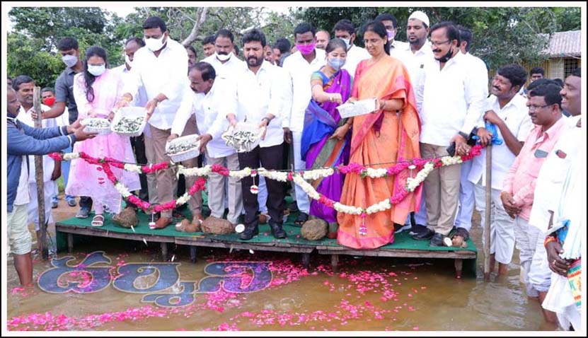 మ‌త్య్స‌సంపద పురోగ‌తికి పెద్ద‌పీట‌