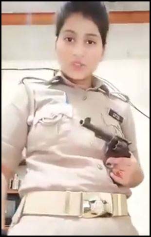 కొలువునుముంచిన రివాల్వర్‌ వీడియో