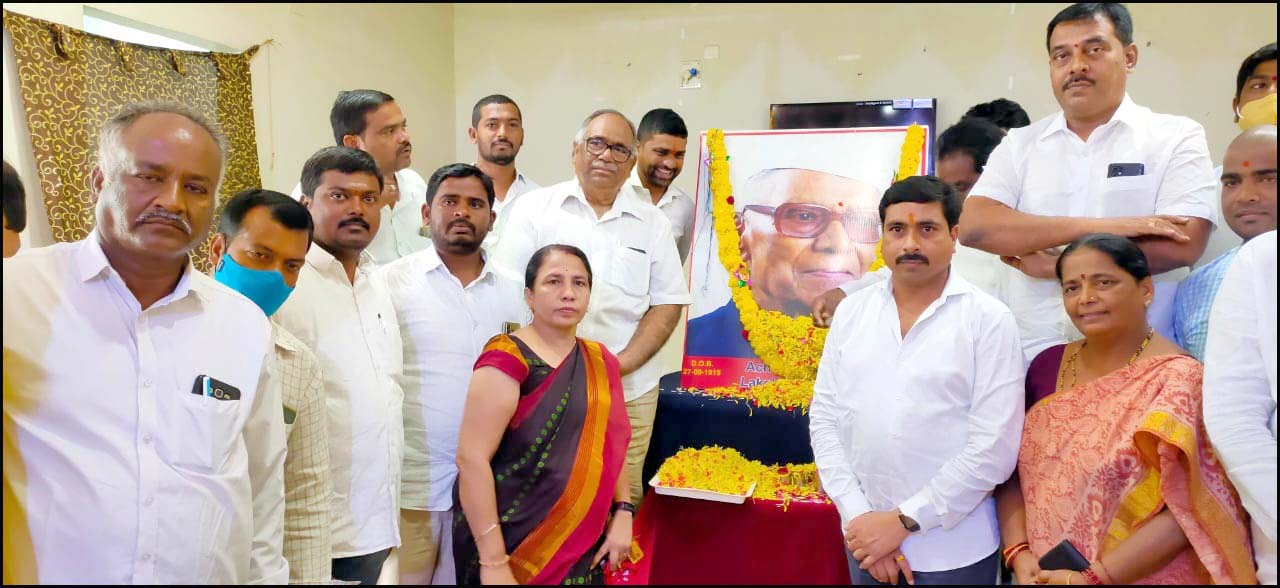 ఘ‌నంగా కొండా ల‌క్ష్మ‌ణ్ బాపూజీ జయంతి వేడుక‌లు