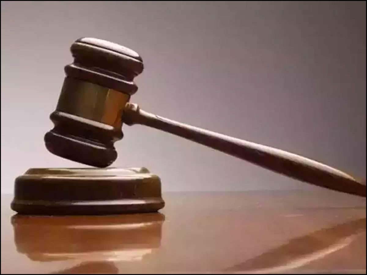 ఆర్టీసీ డ్రైవ‌ర్‌కు రూ. 10వేల జ‌రిమాన