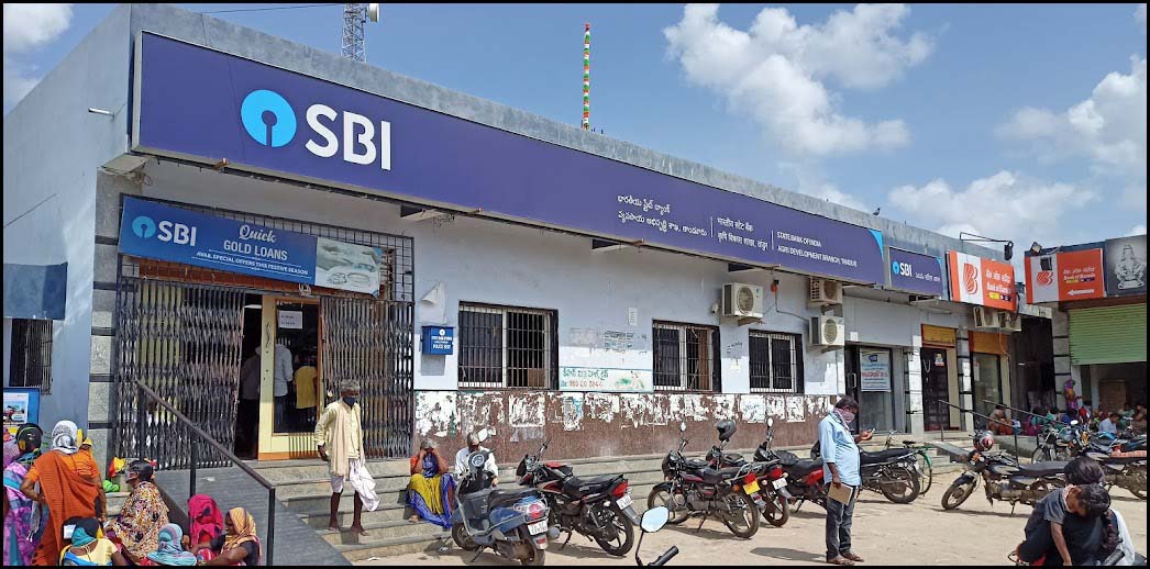 బ్యాంకులకు వరుస హాలీడేస్