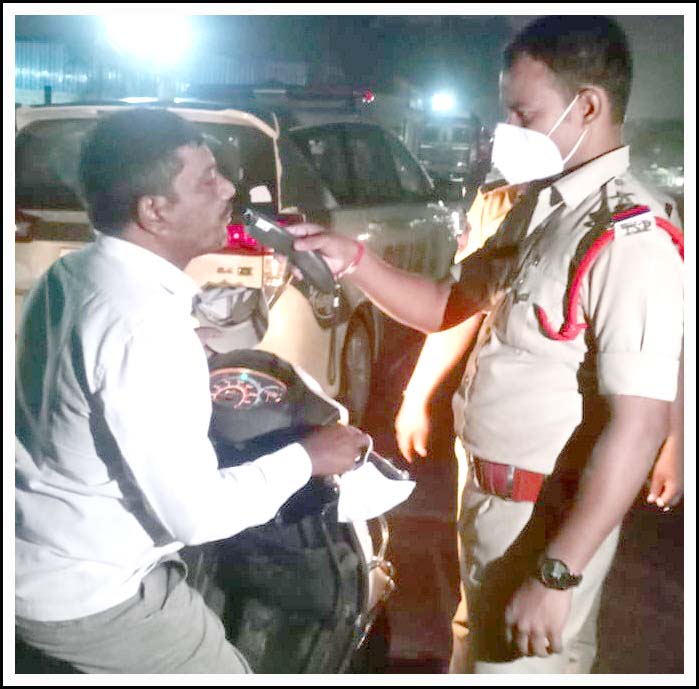 మందు బాబులు జ‌ర‌భ‌ద్రం..!