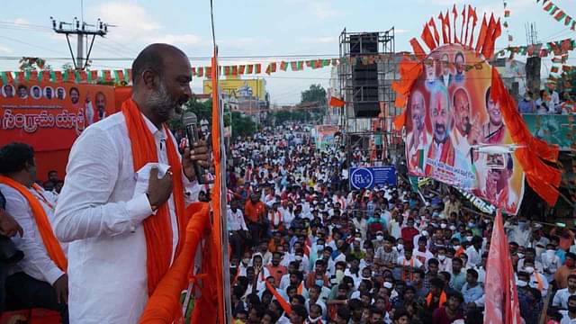 కేసీఆర్ ప్ర‌భుత్వాన్ని గ‌ద్దెదించుదాం..!