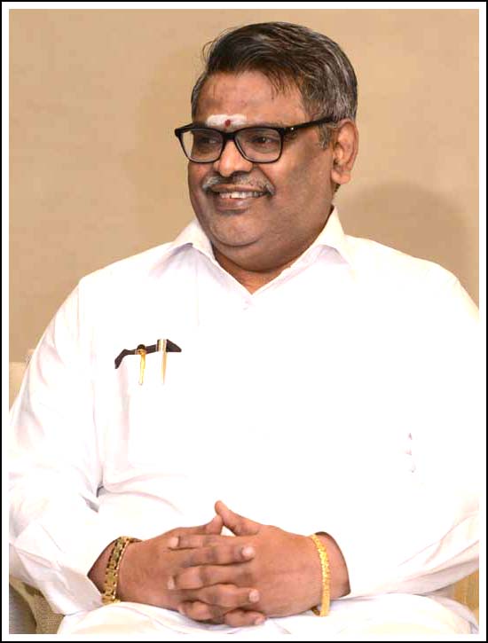 క‌న్నుమూసిన సిరివెన్నెల