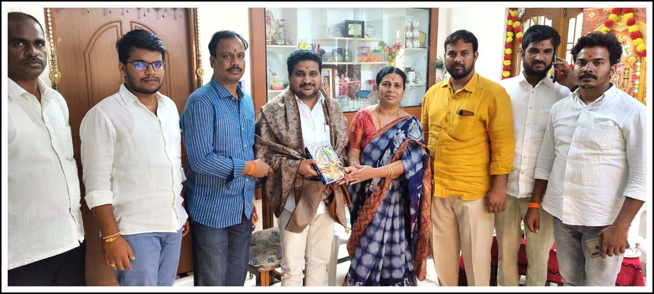 శుభప్రద్ ప‌టేల్‌కు స‌న్మానం