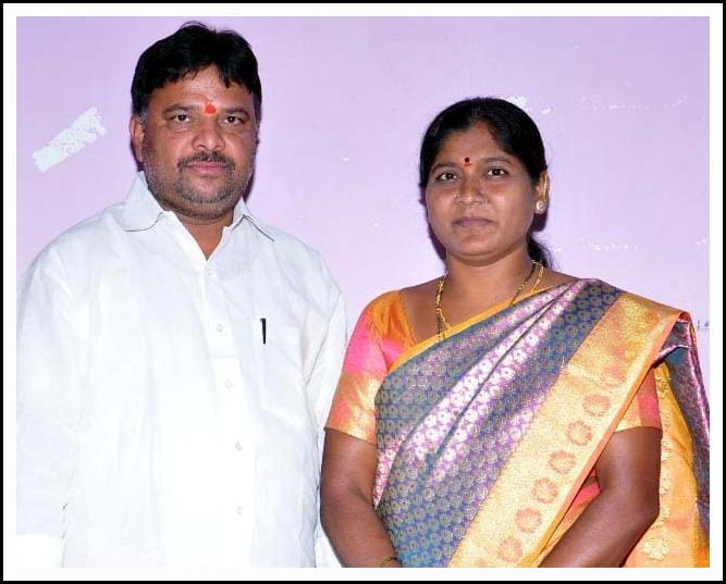 గ్రామాల్లో ప్ర‌గ‌తి వెలిగిపోవాలి
