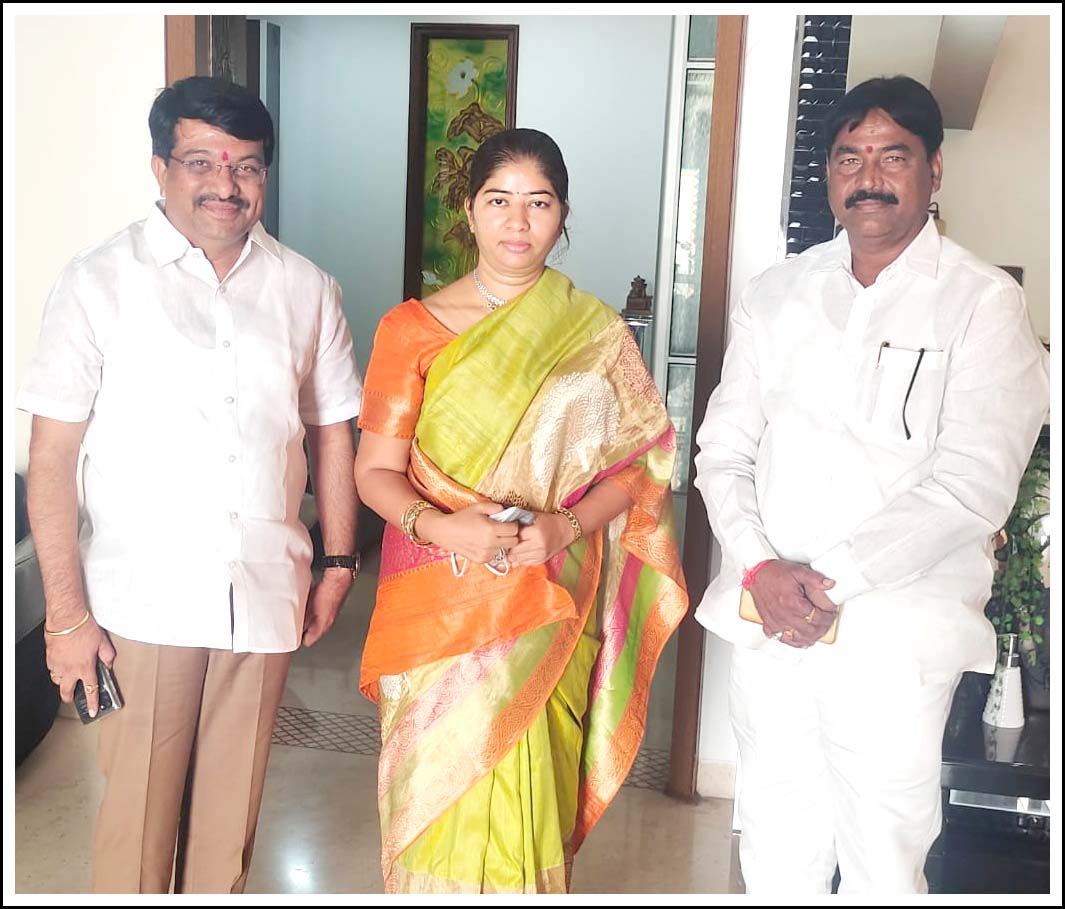 వారి భేటి ప్ర‌త్యేకం..!