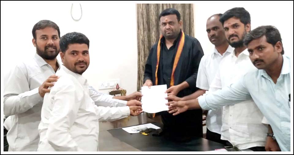 డ‌బుల్ ఇండ్లు, నామినేటెడ్ ప‌దవులు..!