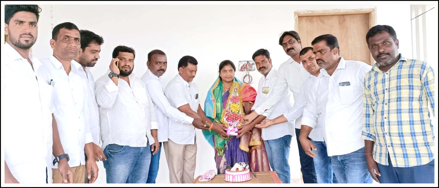ఘ‌నంగా దీపా న‌ర్సింలు జ‌న్మ‌దిన వేడుక‌లు