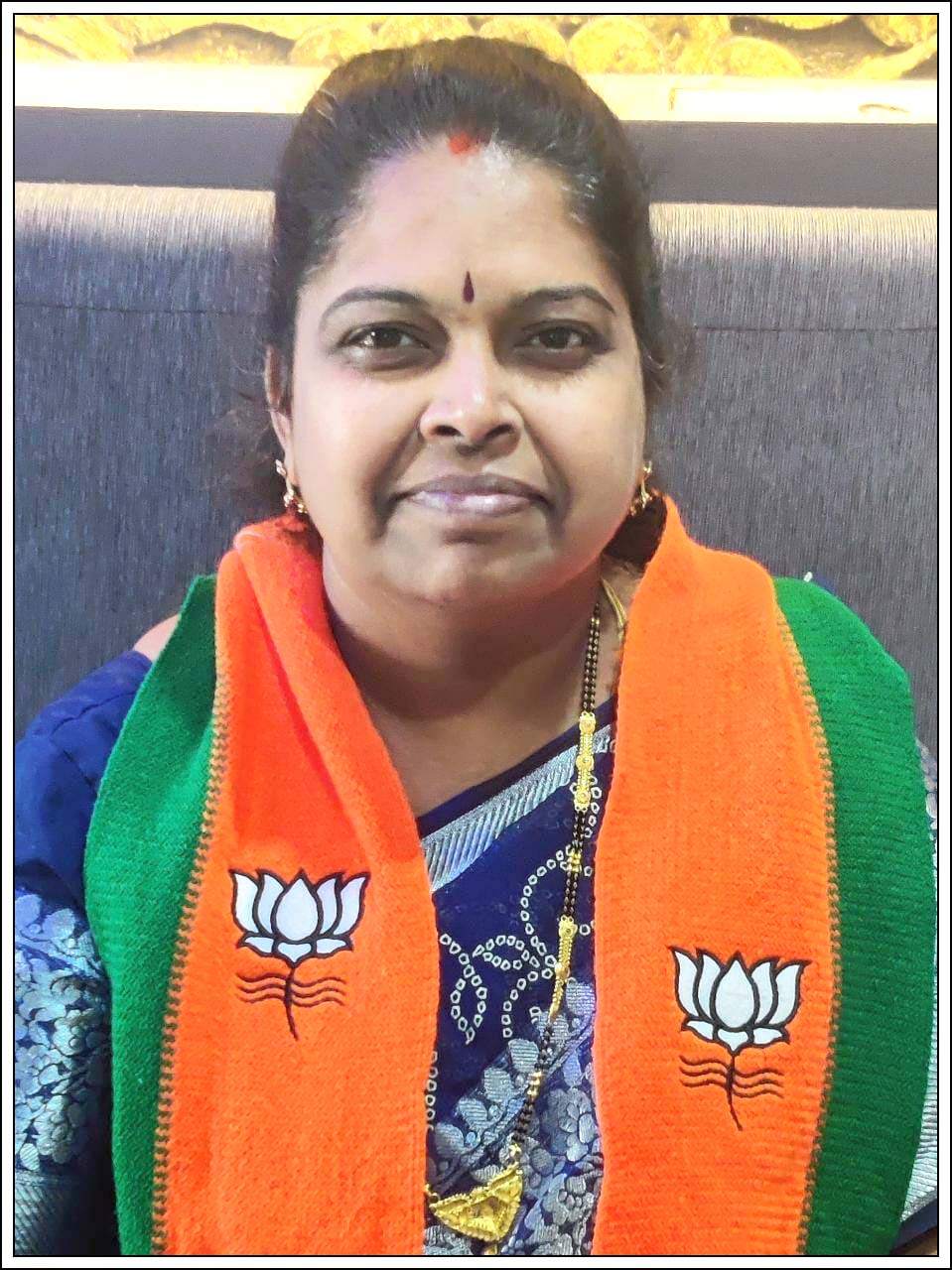 కేంద్ర‌ప్ర‌భుత్వ దిష్టిబొమ్మ‌ల ద‌హ‌నం నీచం