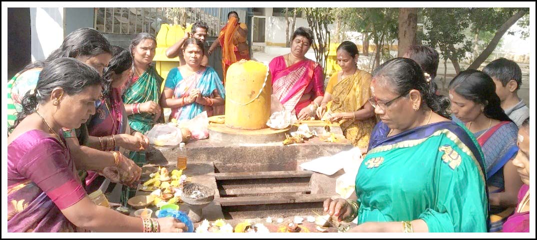 భూకైలాస్‌లో కార్తీక శోభ‌..!