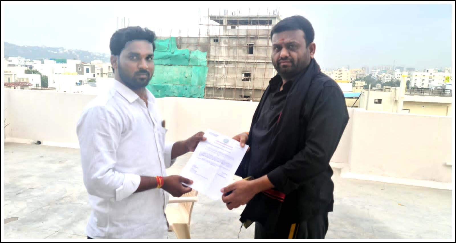 నిరుపేద‌ల వైద్యానికి అండ