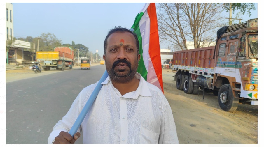 కాలుష్యాన్ని నియంత్రించాల‌ని కాలిన‌డ‌క‌