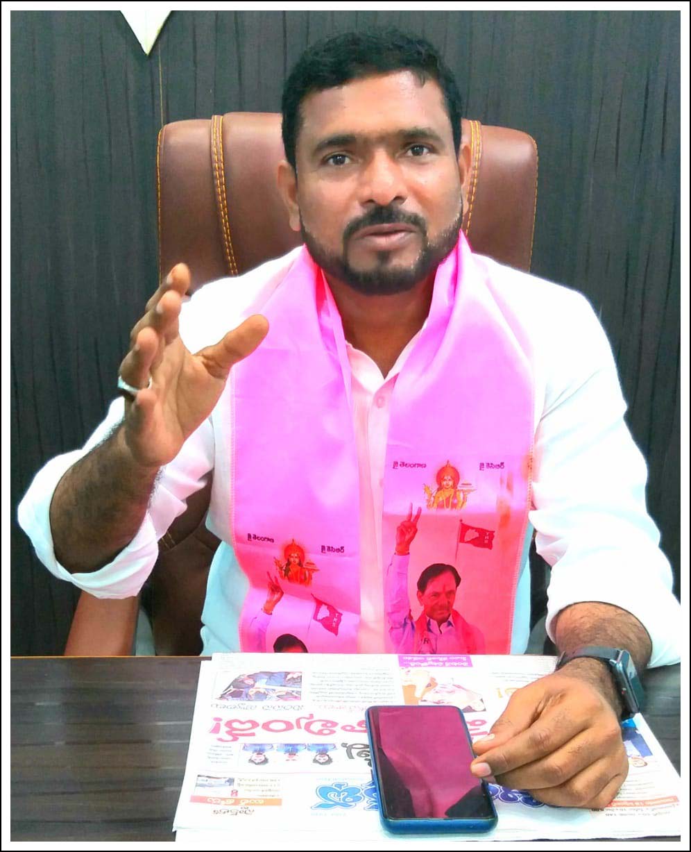 రోడ్ల అభివృద్ధికి ఎమ్మెల్యే కృషి