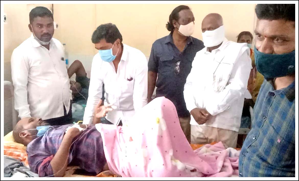 తాండూరులో హెల్త్ ఎమర్జెన్సీని ప్రకటించాలి