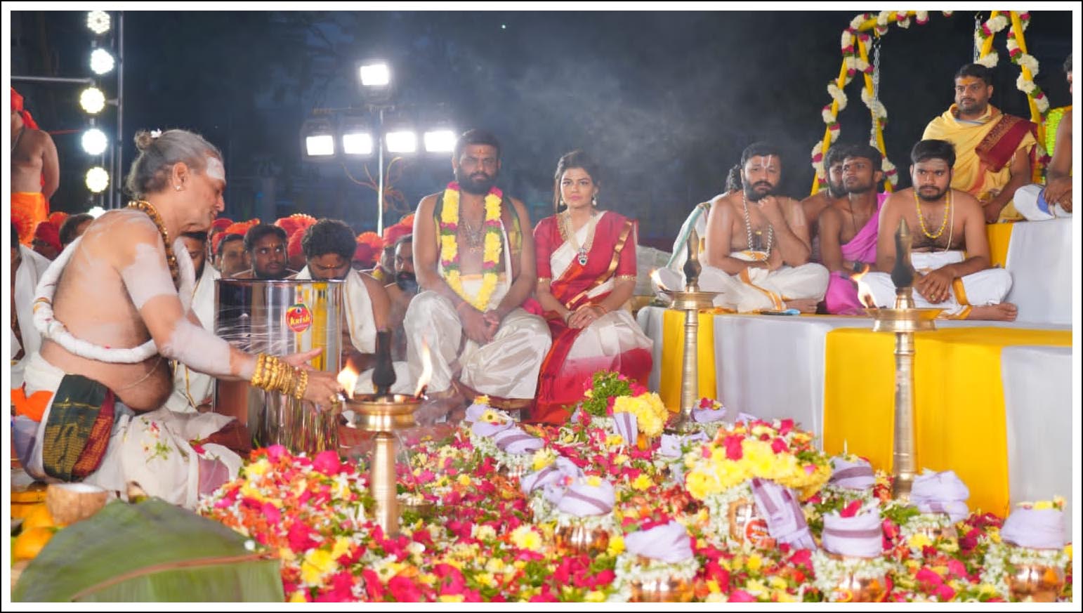 మార్మోగిన శ‌ర‌ణు ఘోష‌