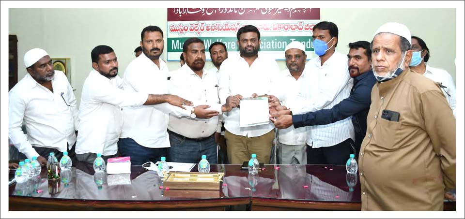 మైనార్టీల సంక్షేమానికి కృషి