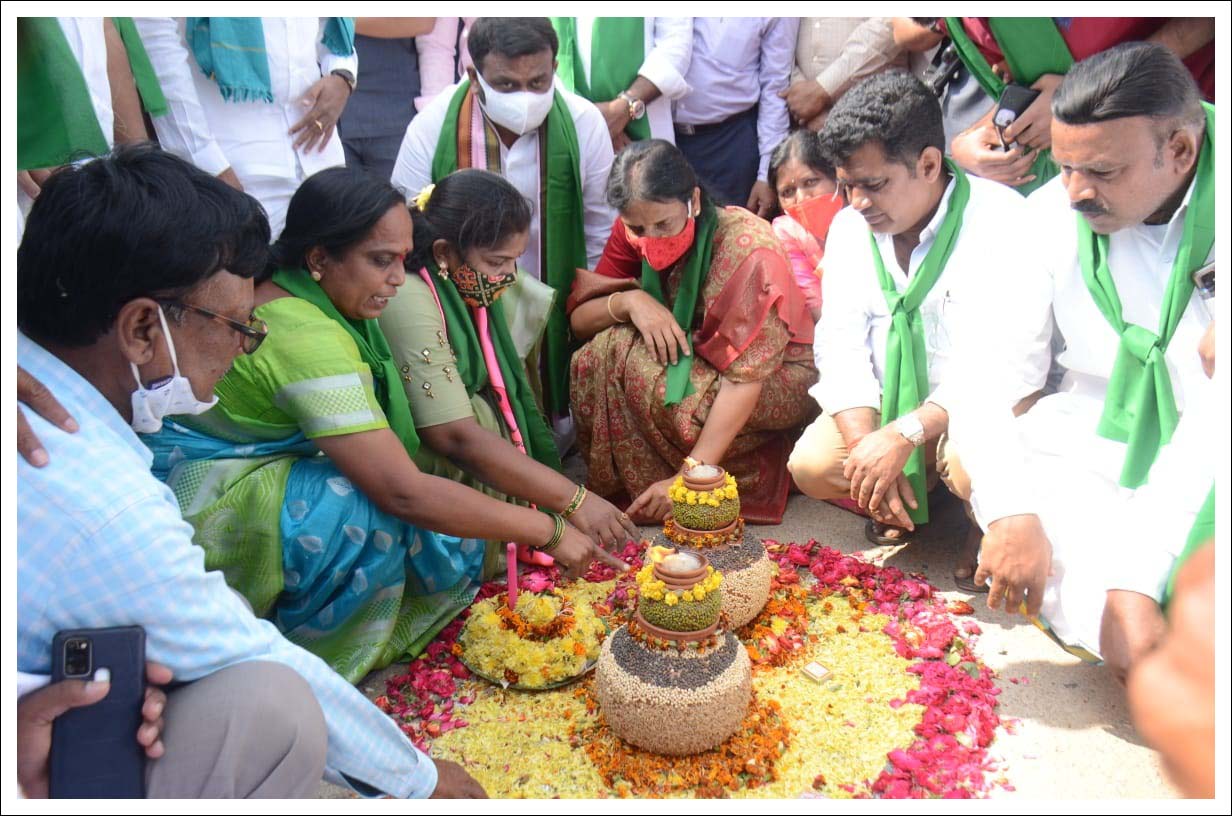 రైతు దార్శనికుడు సీఎం కేసీఆర్