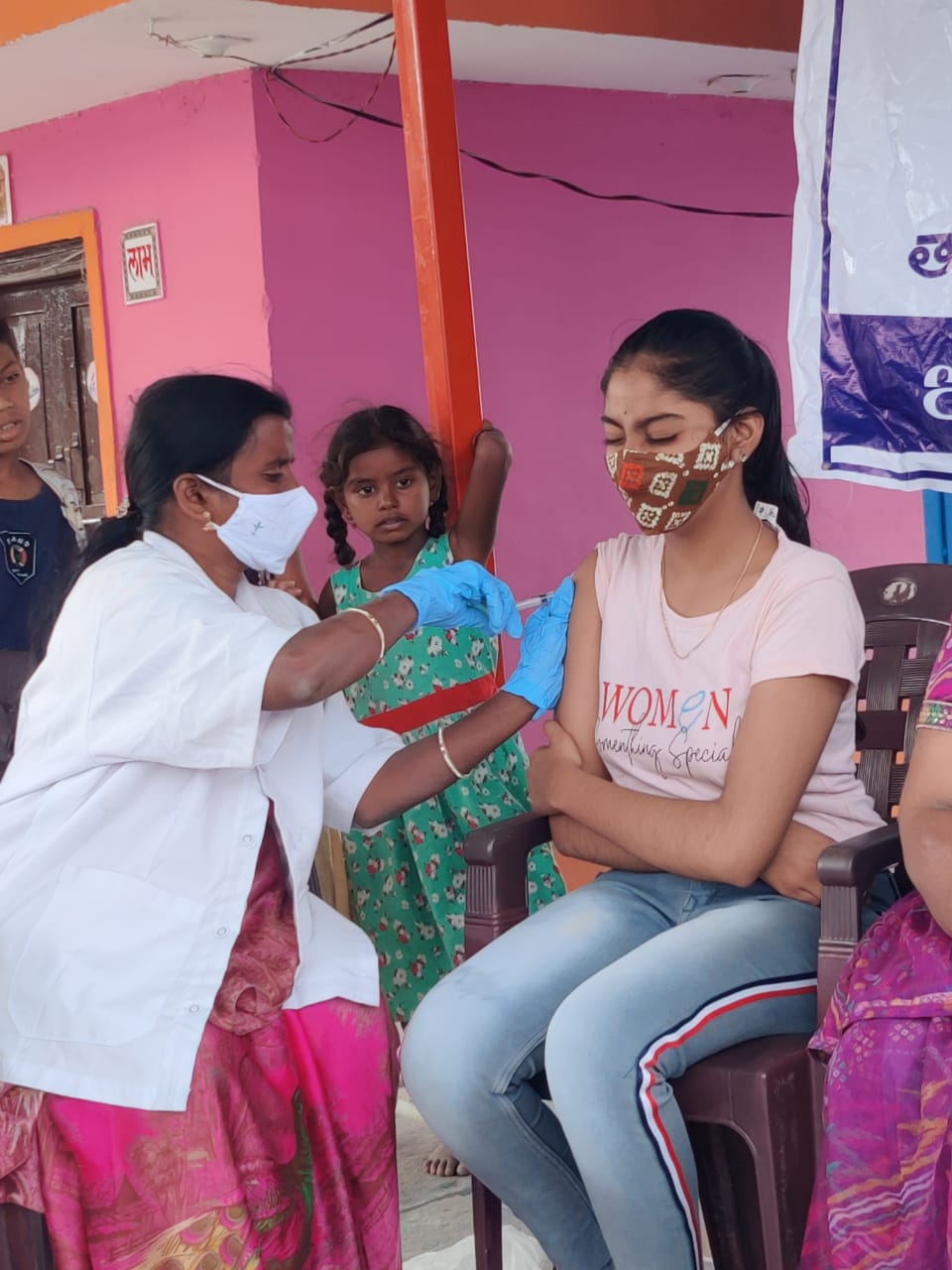 త‌డ‌బ‌డుతున్న టీనేజ్..!