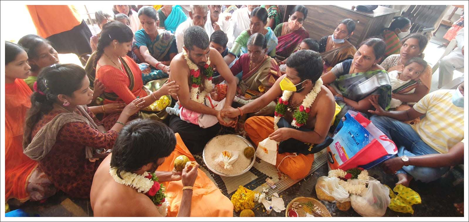 వైభవంగా అయ్యప్ప స్వాముల ఇరుముడి