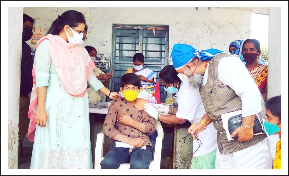 క‌రోనా క‌ట్ట‌డికి వ్యాక్సీన్ ఒక్క‌టే మార్గం