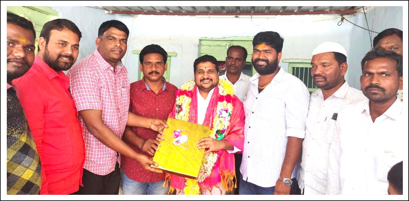 తెలంగాణ రాష్ట్ర సాధనలో ఉద్యమ కారుల పాత్ర కీలకం