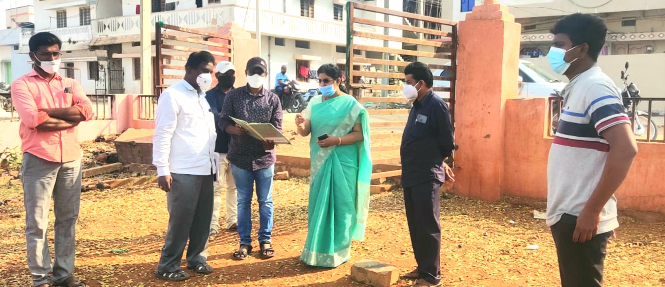 హ‌రిత హారంకు మొక్క‌ల‌ను సిద్దం చేయండి