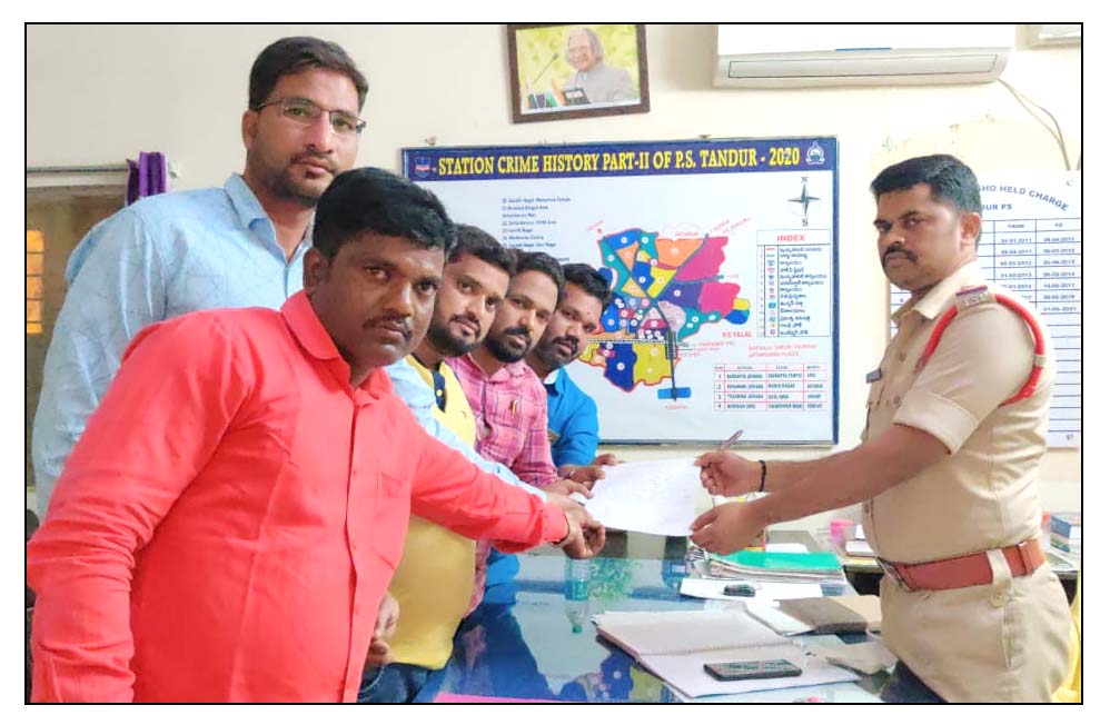 క‌ల్వ సూజాత‌పై చ‌ర్య‌లు తీసుకోండి