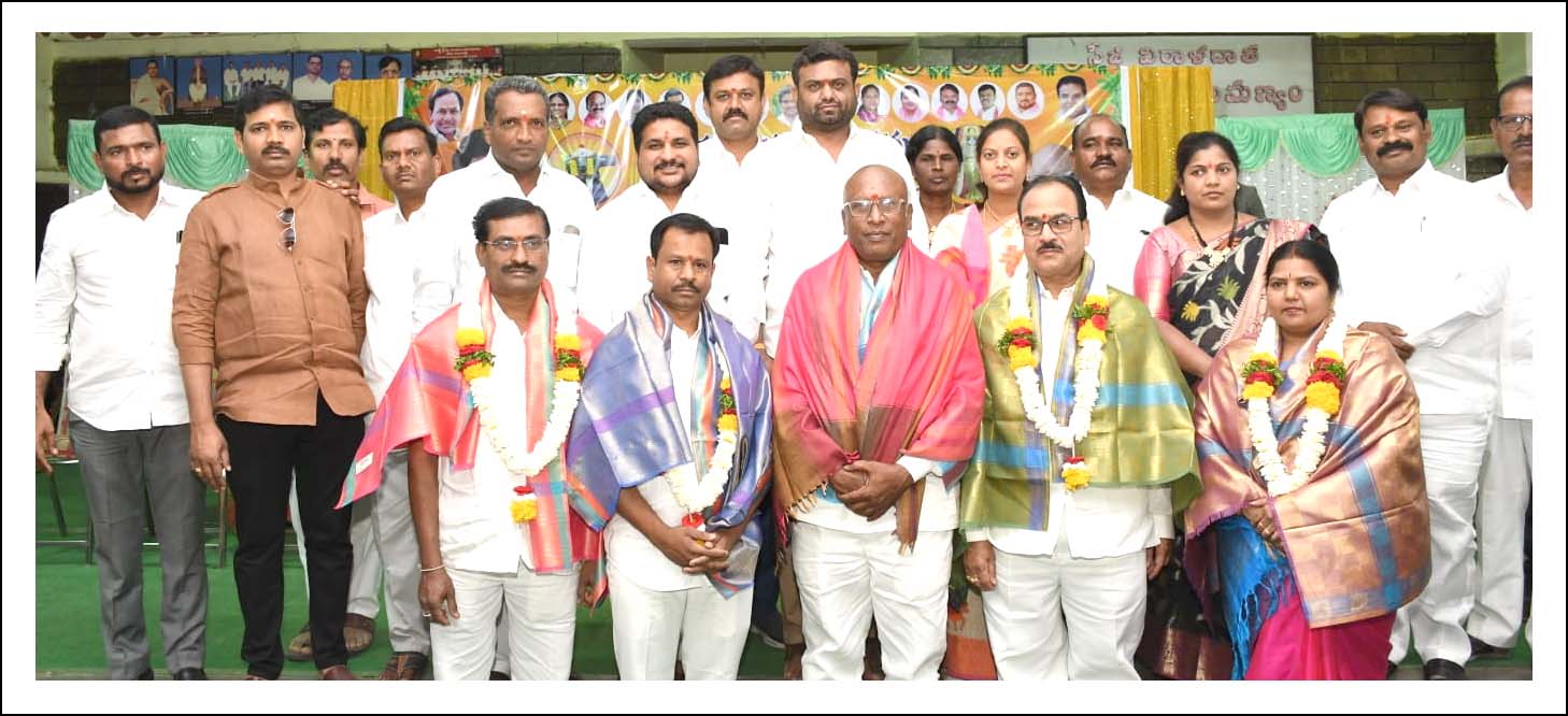 ఆలయాల అభివృద్ధికి తోడ్పాటు : ఎమ్మెల్యే పైలెట్ రోహిత్ రెడ్డి - ఘనంగా నగరేశ్వరాలయ పాలకవర్గ ప్రమాణ స్వీకారం