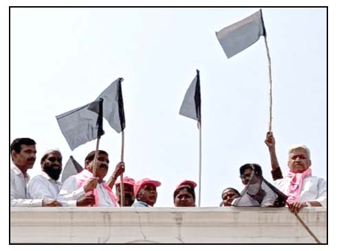 వడ్లు కొనేదాకా కేంద్రంపై పోరాటం