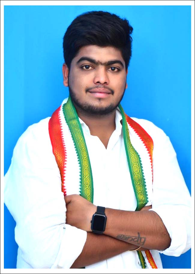 ఆల‌స్య‌మైన విద్యార్థుల‌కు న్యాయం చేయాలి