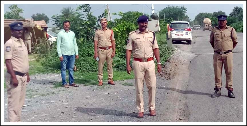 పశువుల అక్రమ రవాణాకు చెక్..!