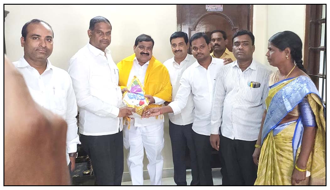 సబ్ కోర్టు ఏర్పాటుకు తోడ్పాటు