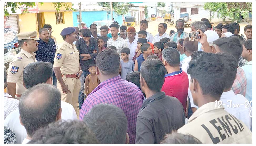 శాంతి సమాజానికి తోడ్పడాలి