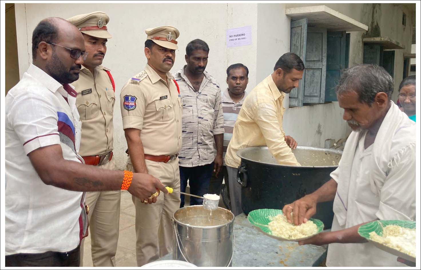 అన్నదానం గొప్పది
