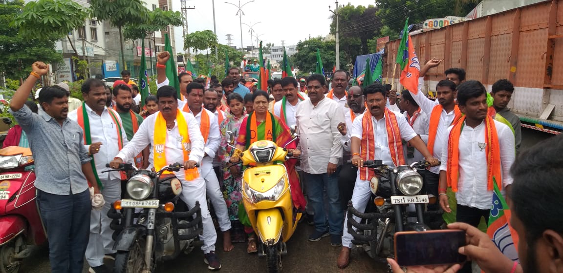 టీఆర్ఎస్‌తో ఒరిగిందేమి లేదు