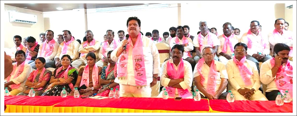 కుర్చీ కోసం కులం చిచ్చు త‌గ‌దు