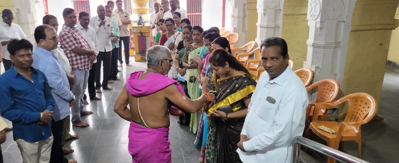 వాస‌వీ మాత న‌మోస్తుతే..!