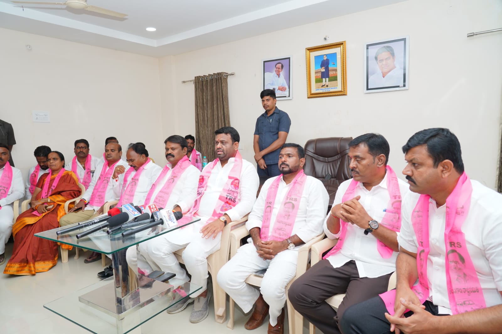 భారీ.. భారీగా..!
