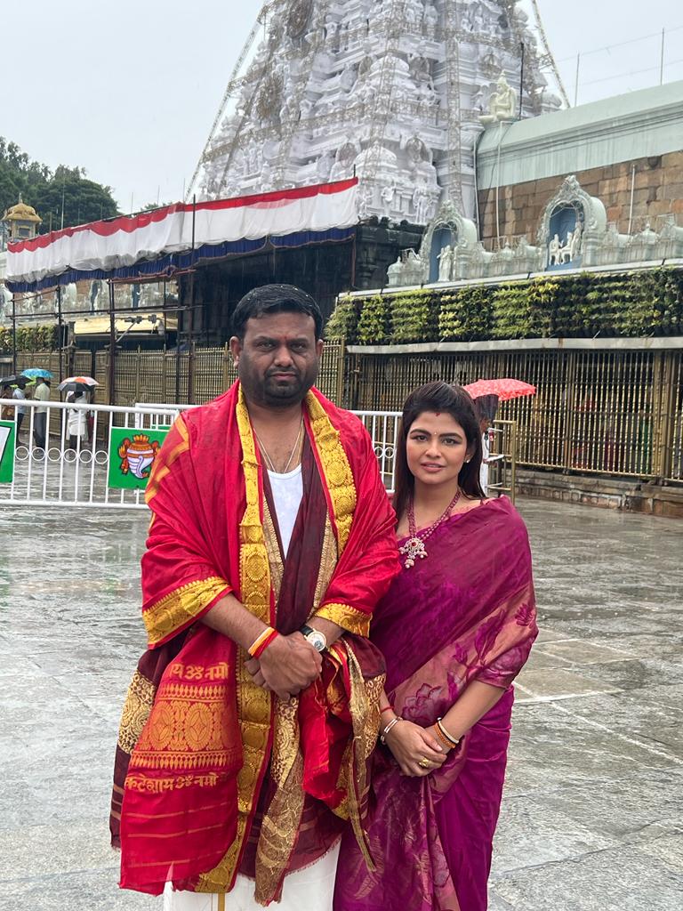 శ్రీ‌వారి సేవ‌లో పైలెట్ ఫ్యామిలీ