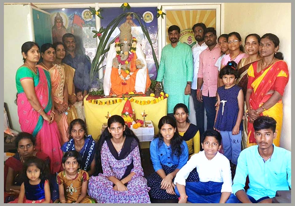 మ‌మ్మేలూ మ‌ట్టి గ‌ణ‌ప‌య్య‌..!