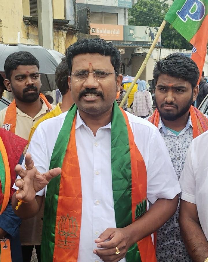 సీఎం కేసీఆర్ స‌భ‌ను అడ్డుకుందాం
