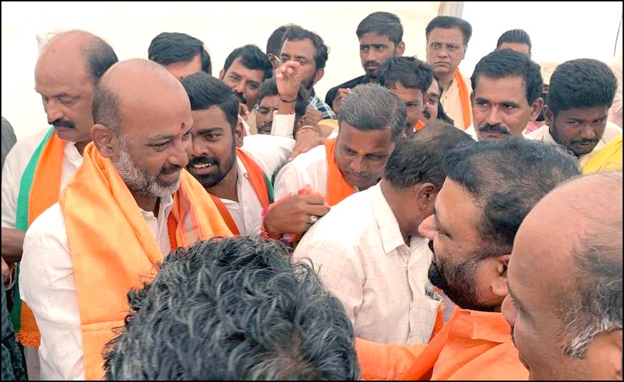తెలంగాణ విముక్తికి బండి యాత్ర భ‌రోసా