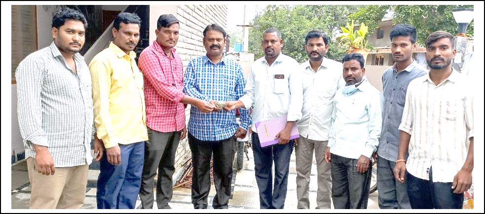 నవరాత్రి ఉత్సవాలకు ఆర్థిక చేయూత