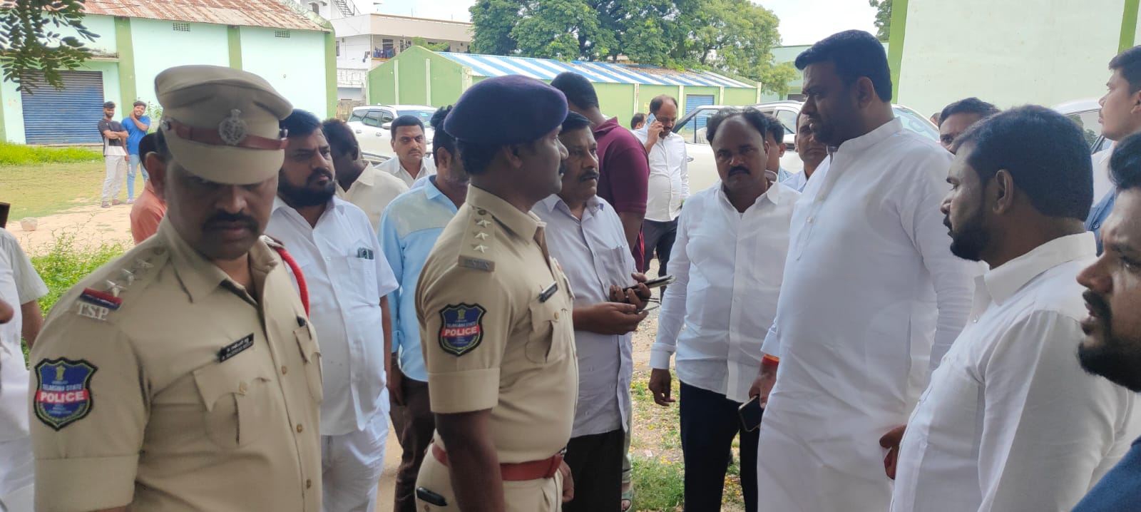 హరీష్ రావు రాకకు పకడ్బందీ ఏర్పాట్లు