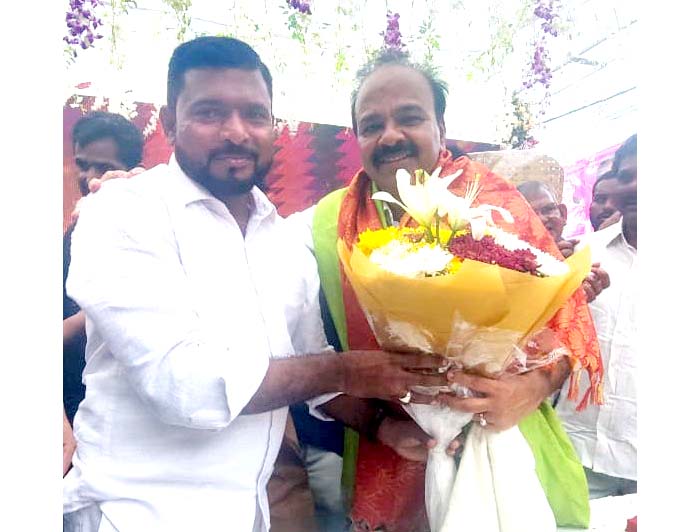 నాయ‌కుడు సేవ‌కుడు ఎంపీ రంజిత్ రెడ్డి